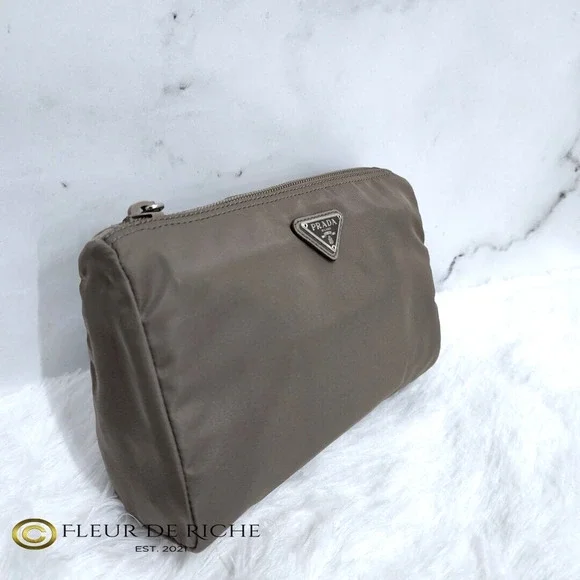 Prada Necessaire Tessuto Nylon Small Toiletry Clutch Case Gray Argilla 1NA011 - Picture 1 of 13